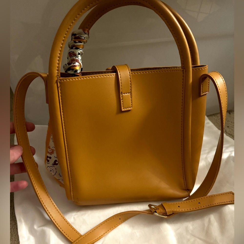 Chic Mustard Mini Bag with Floral Scarf - Picture 3 of 4